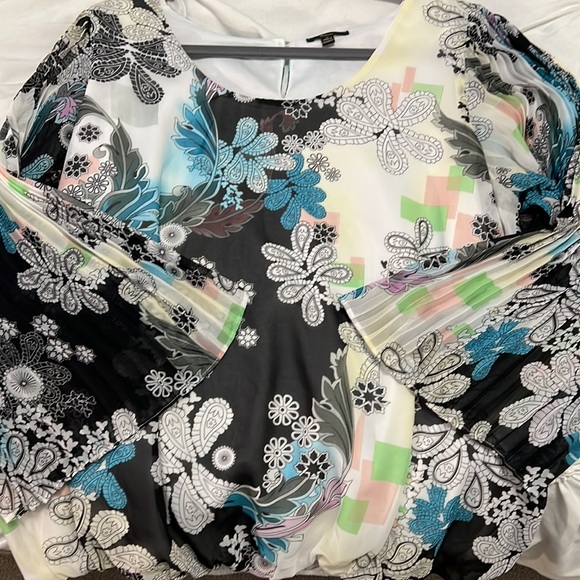 Milano fun coloured blouse. Size XL - Picture 7 of 7